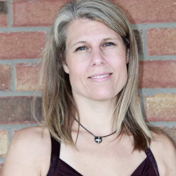 Dr Tracy Vink, DVM